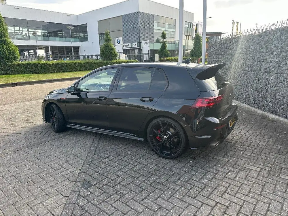 Volkswagen Golf 2.0 TSI OPF 221KW Dsg7 2021 Zwart uit 2021, foto 5