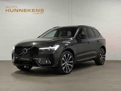 Volvo XC60 2.0 T6 Plug-in hybrid AWD Plus Dark Long R uit 2022