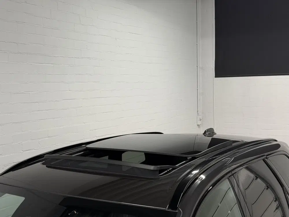 Volvo XC60 2.0 T6 Plug-in hybrid AWD Plus Dark Long R uit 2022, foto 11