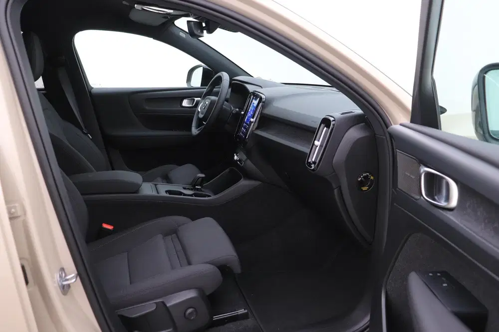 Volvo EX40 Single Motor Extended Range Plus 82 kWh uit 2026, foto 5