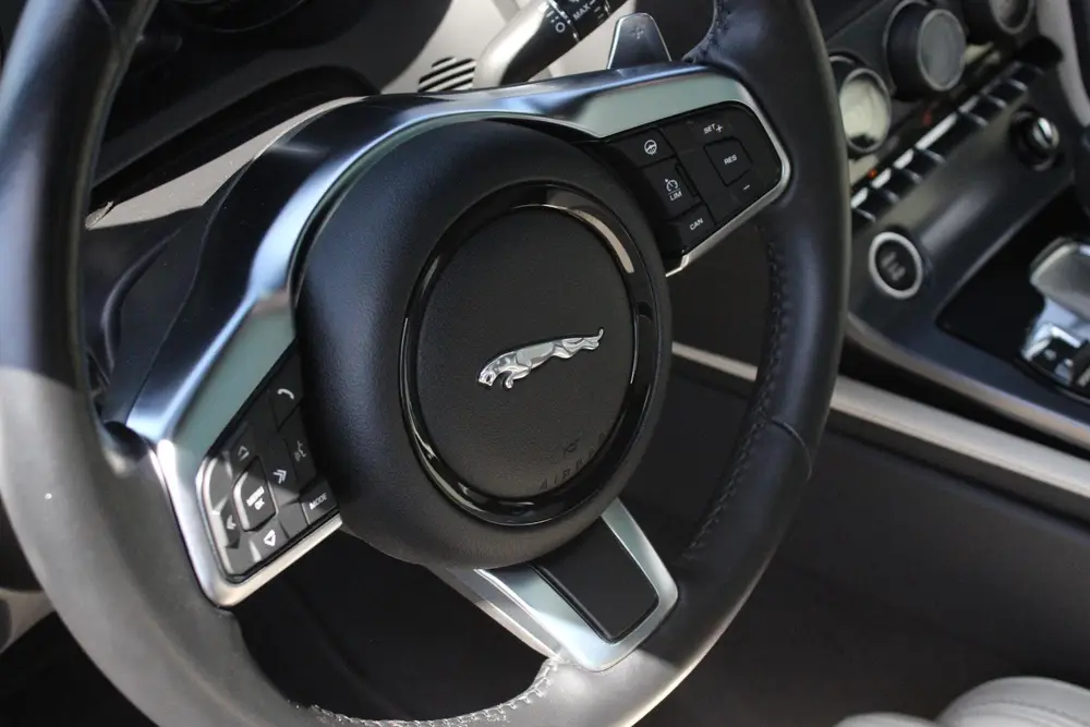 Jaguar F-Type P300 R-Dynamic | BRG | Carbon | NL auto uit 2019, foto 12