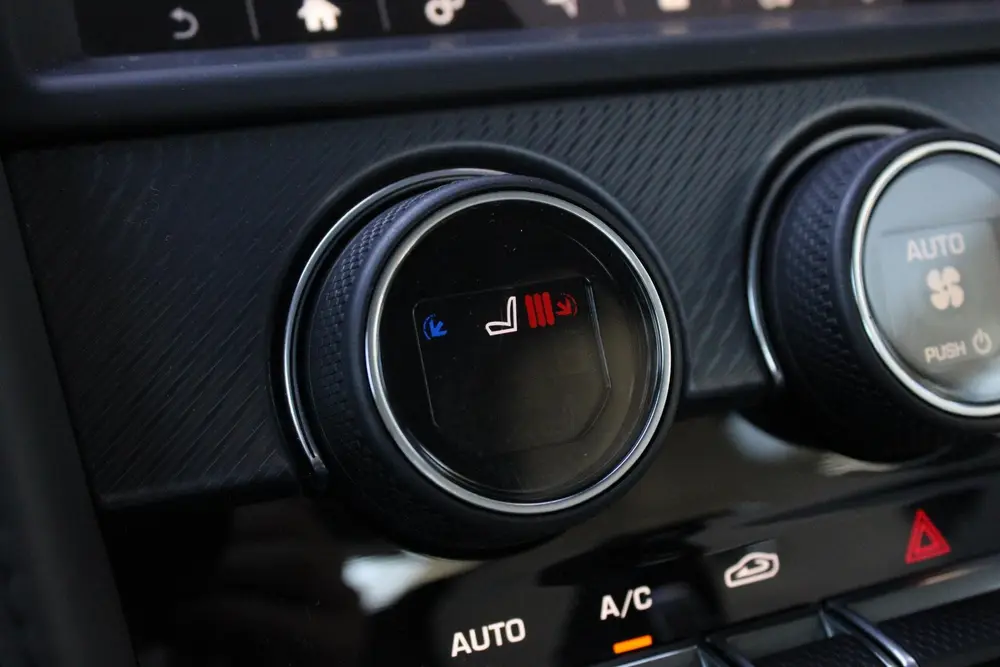 Jaguar F-Type P300 R-Dynamic | BRG | Carbon | NL auto uit 2019, foto 18
