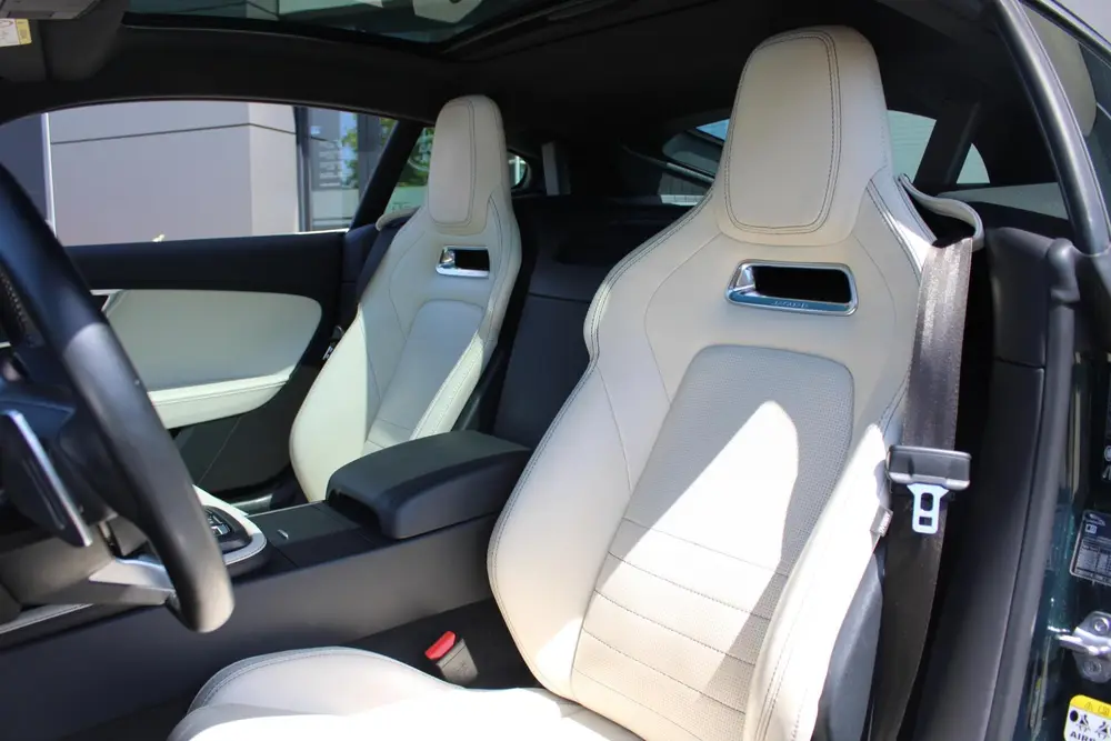 Jaguar F-Type P300 R-Dynamic | BRG | Carbon | NL auto uit 2019, foto 5