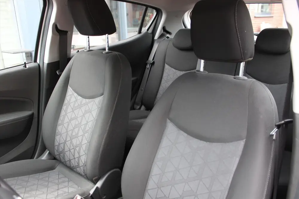 Opel Karl 1.0 *120 Edition* uit 2019, foto 13