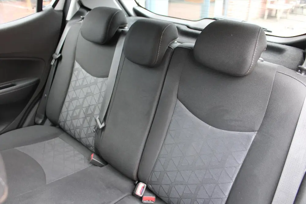 Opel Karl 1.0 *120 Edition* uit 2019, foto 14