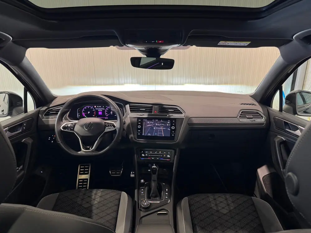 Volkswagen Tiguan 2.0 TSI 4Motion 3x R-Line Black Edition 19 uit 2022, foto 11