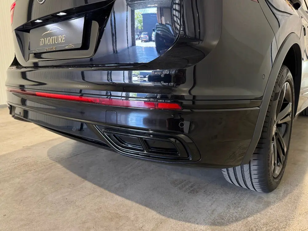 Volkswagen Tiguan 2.0 TSI 4Motion 3x R-Line Black Edition 19 uit 2022, foto 9