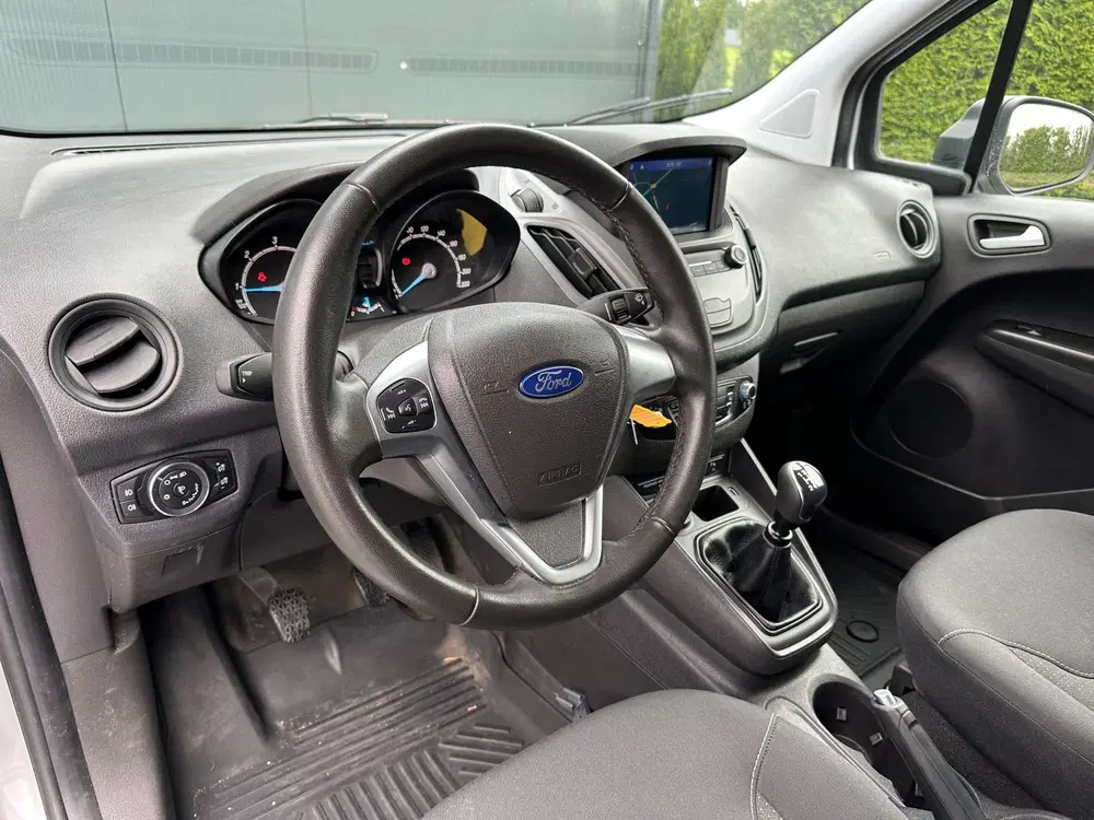Ford Transit Courier 1.5 TDCI uit 2021, foto 7
