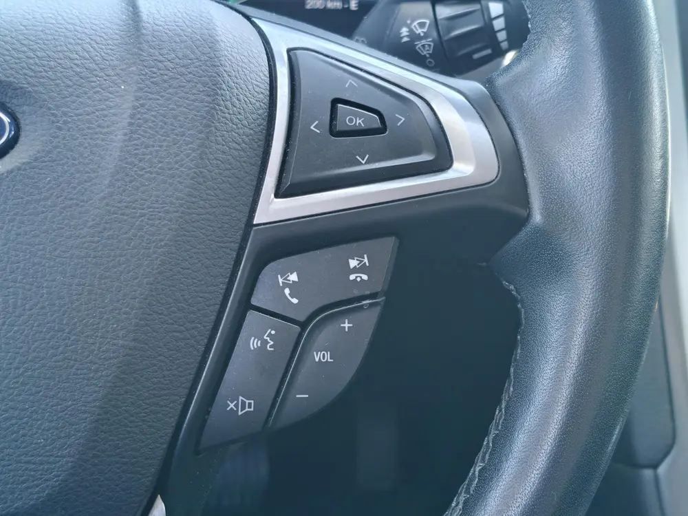 Ford Mondeo 2.0 IVCT HEV Titanium X uit 2019, foto 17