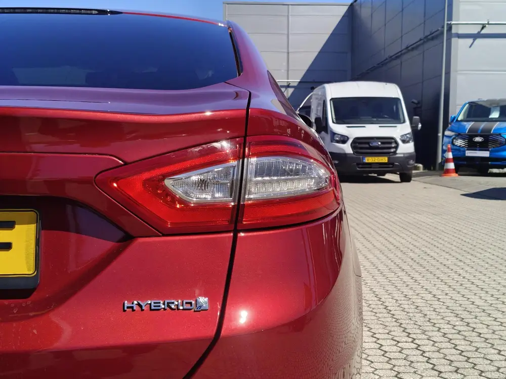 Ford Mondeo 2.0 IVCT HEV Titanium X uit 2019, foto 4