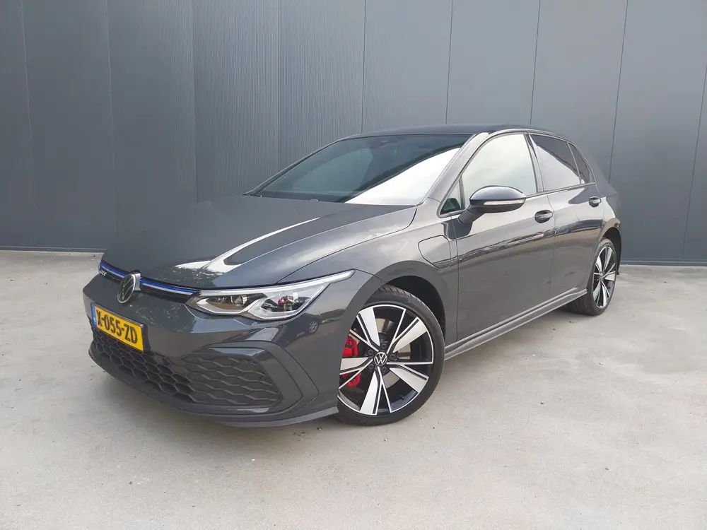 Volkswagen Golf 1.4 eHybrid GTE VIRTUAL COCKPIT ADAPT CRUISE uit 2021