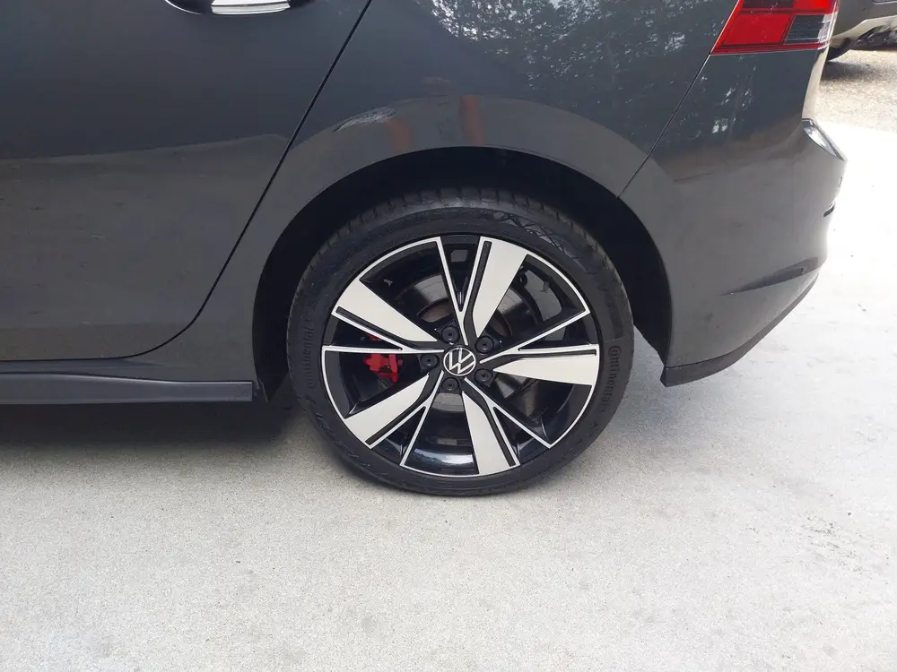 Volkswagen Golf 1.4 eHybrid GTE VIRTUAL COCKPIT ADAPT CRUISE uit 2021, foto 20
