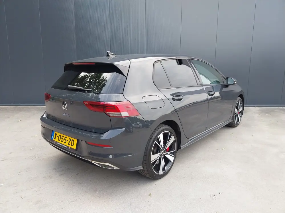 Volkswagen Golf 1.4 eHybrid GTE VIRTUAL COCKPIT ADAPT CRUISE uit 2021, foto 3