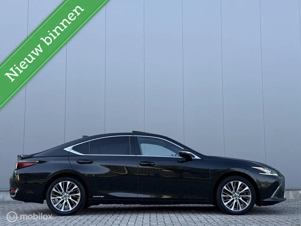 Lexus ES 300h Luxury Line |schuifdak | dealer onderhouden uit 2021, foto 3