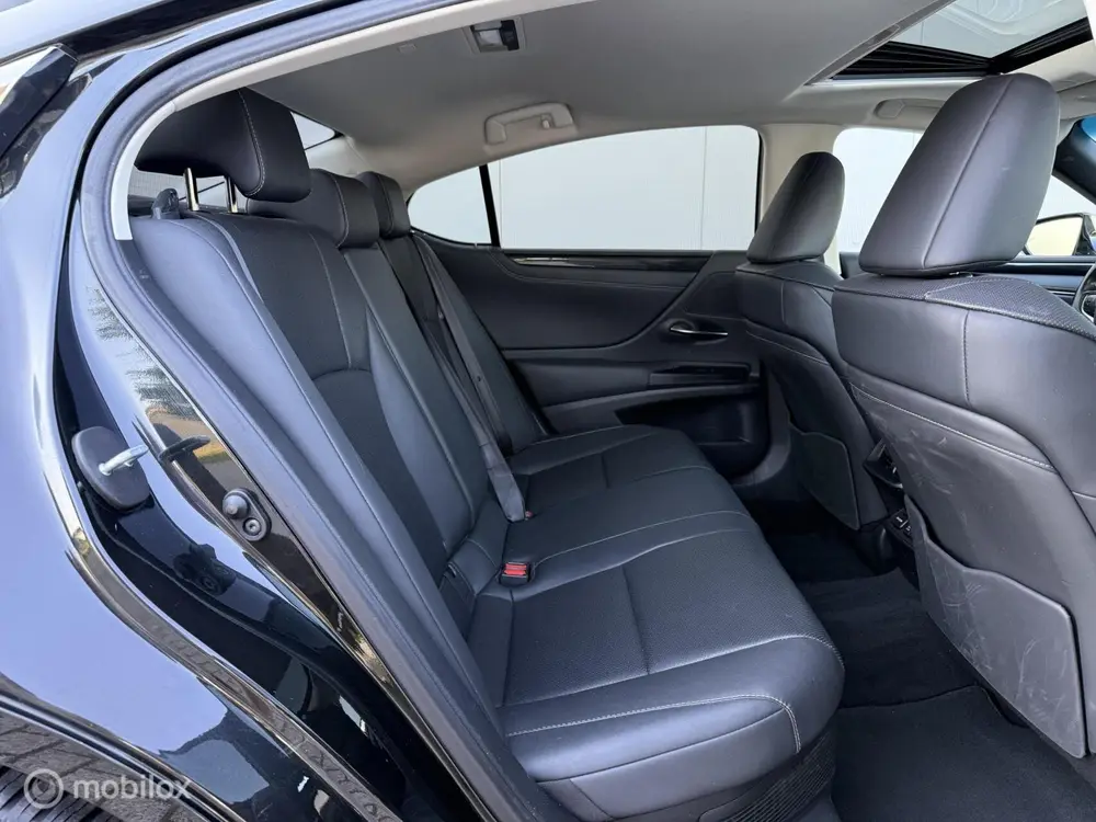 Lexus ES 300h Luxury Line |schuifdak | dealer onderhouden uit 2021, foto 6