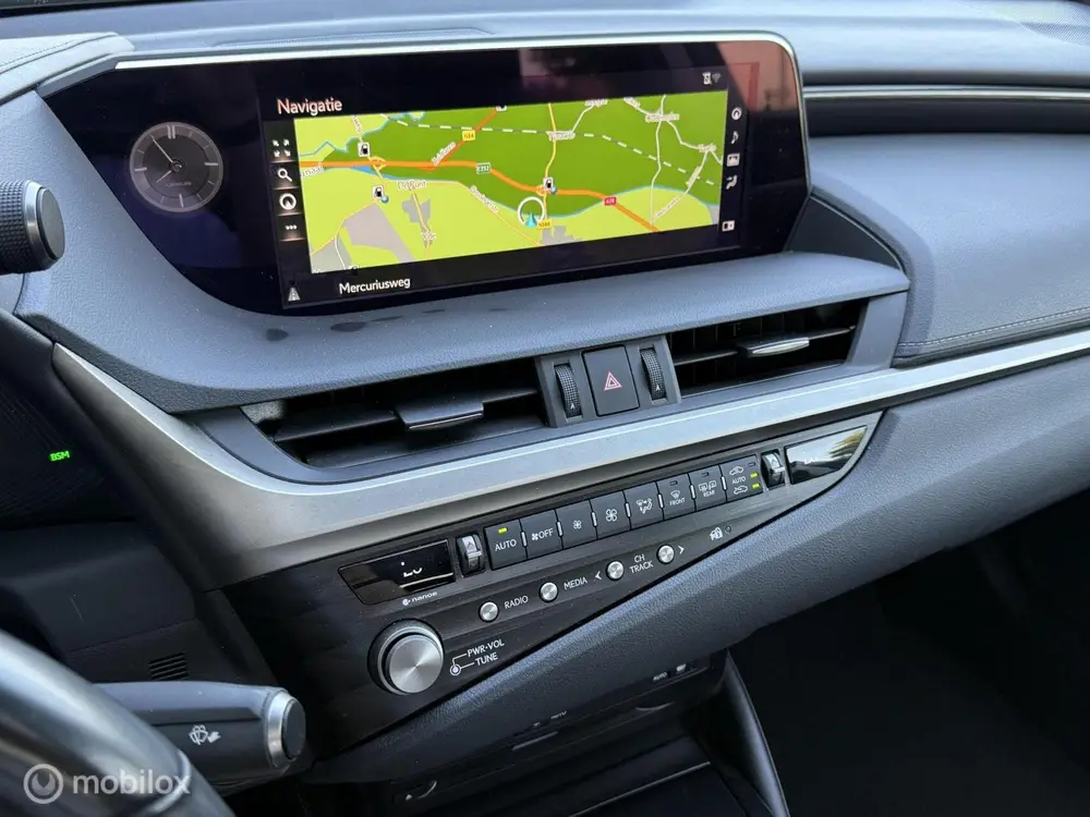Lexus ES 300h Luxury Line |schuifdak | dealer onderhouden uit 2021, foto 8