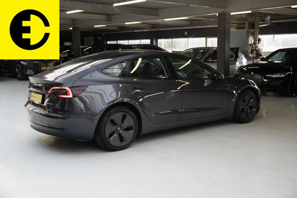 Tesla Model 3 Long Range AWD 75 kWh uit 2021, foto 12