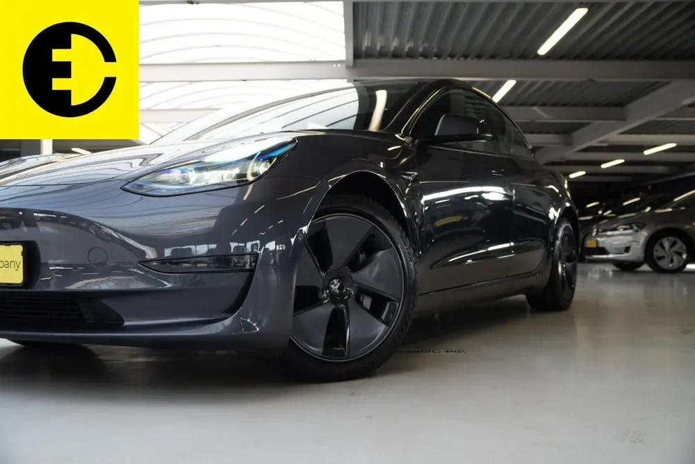 Tesla Model 3 Long Range AWD 75 kWh uit 2021, foto 20