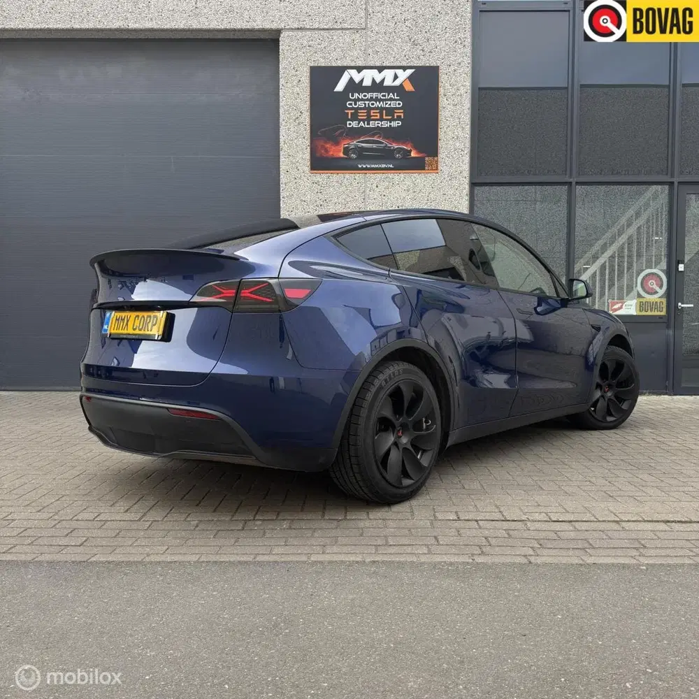Tesla Model Y LR RWD + MMX PACK+ IAP+TREKHAAK +HW4+X-LIG uit 2024