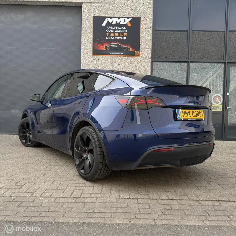 Tesla Model Y LR RWD + MMX PACK+ IAP+TREKHAAK +HW4+X-LIG uit 2024, foto 7