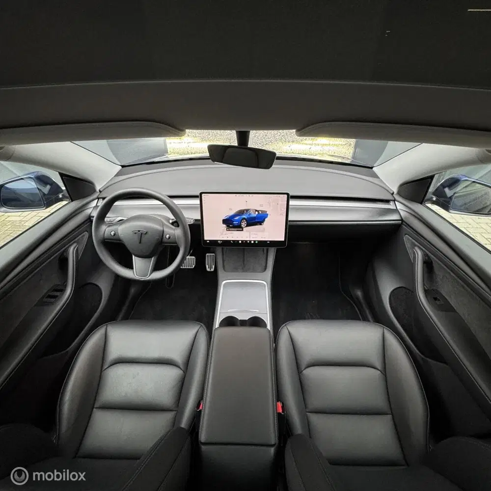Tesla Model Y Long Range RWD + MMX PACK + IAP uit 2024, foto 11