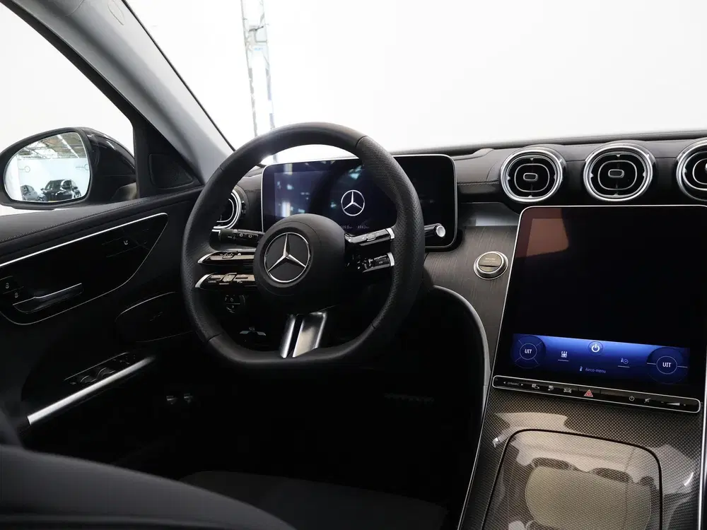 Mercedes-Benz C-Klasse 300 e AMG Line uit 2022, foto 9