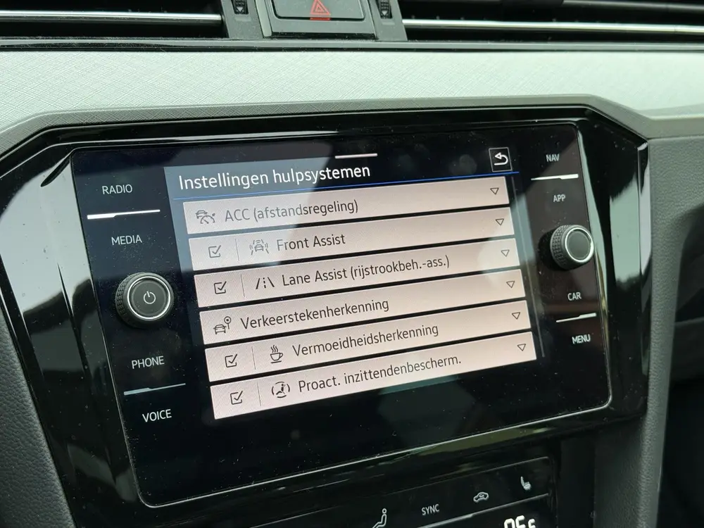 Volkswagen Passat Variant 1.4 TSI PHEV GTE | Camera | Pano | uit 2021, foto 19