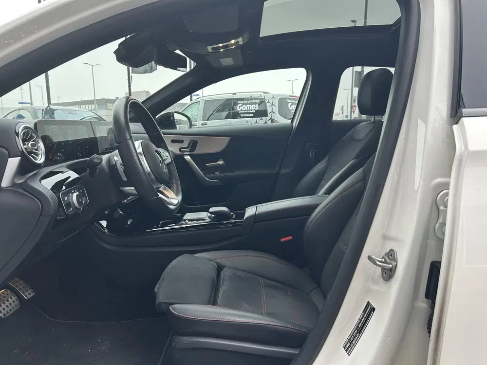Mercedes-Benz A-Klasse 180 AMG uit 2020, foto 8
