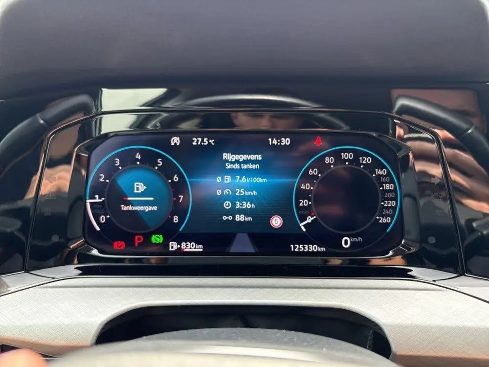 Volkswagen GOLF 1.0 eTSI DSG LIFE TREKHAAK/NAVI/ACC/STOELVER uit 2021, foto 14