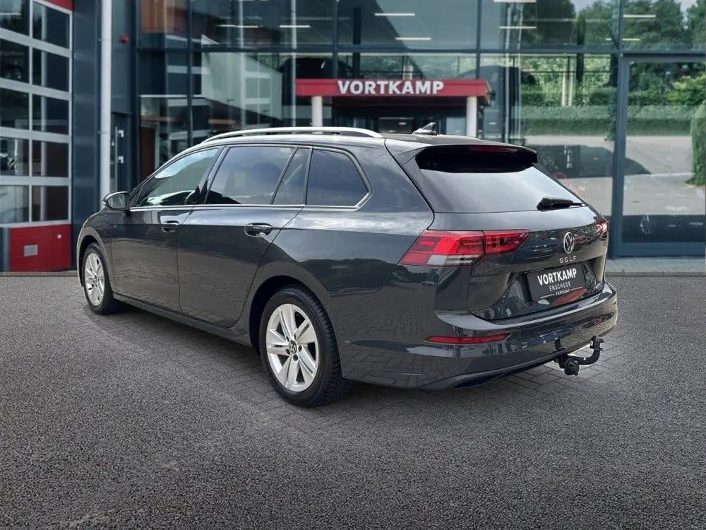 Volkswagen GOLF 1.0 eTSI DSG LIFE TREKHAAK/NAVI/ACC/STOELVER uit 2021, foto 6