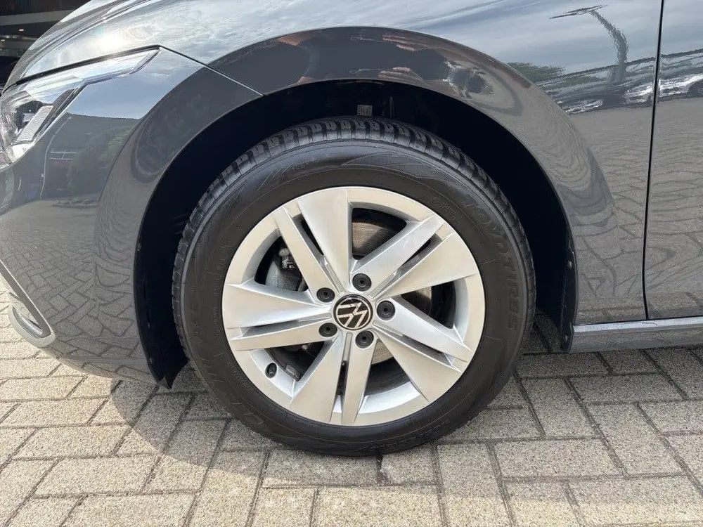 Volkswagen GOLF 1.0 eTSI DSG LIFE TREKHAAK/NAVI/ACC/STOELVER uit 2021, foto 8