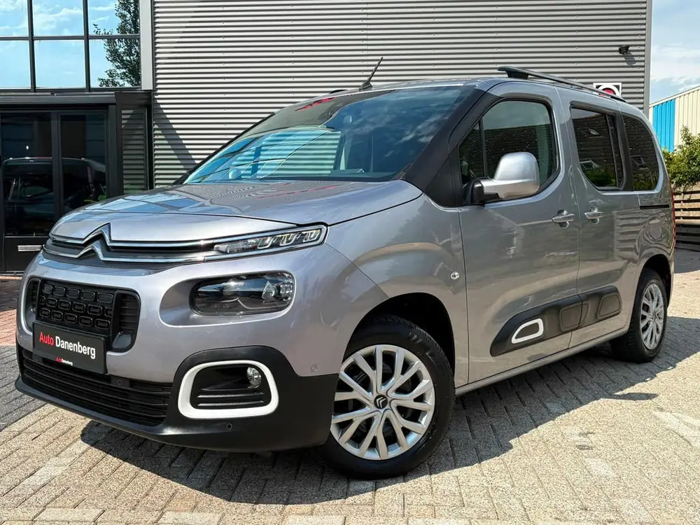 Citroën Berlingo Citroen BERLINGO 1.2 PureTech Shine VOLL OPTIES GARANTIE uit 2019, foto 2