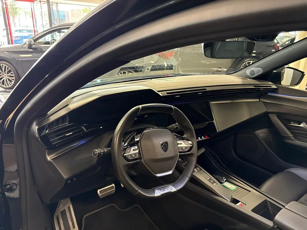 Peugeot 308 1.6 Plug-in Hybrid 180 GT-line uit 2022, foto 9