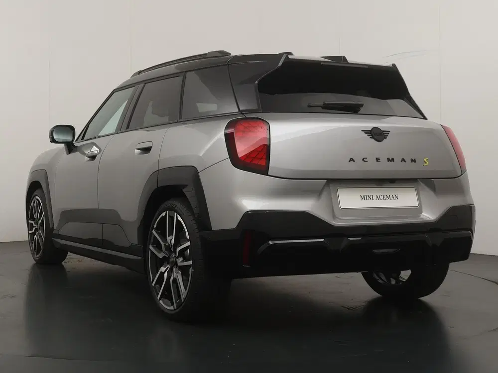Mini Aceman SE John Cooper Works Trim uit 2026, foto 11
