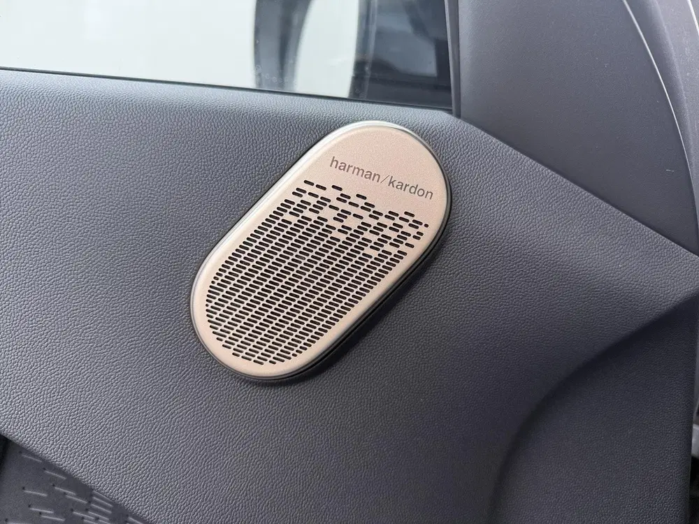 Mini Aceman SE John Cooper Works Trim uit 2026, foto 18