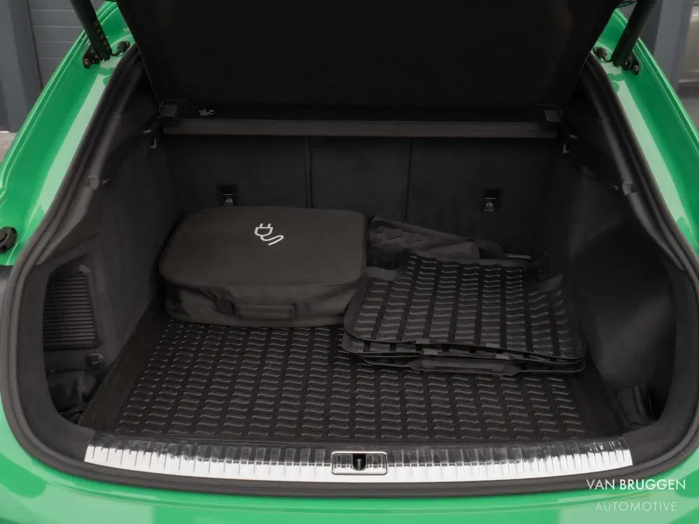 Audi Q3 45 TFSI e S-Line Exclusive SONOS Keyless S uit 2022, foto 10