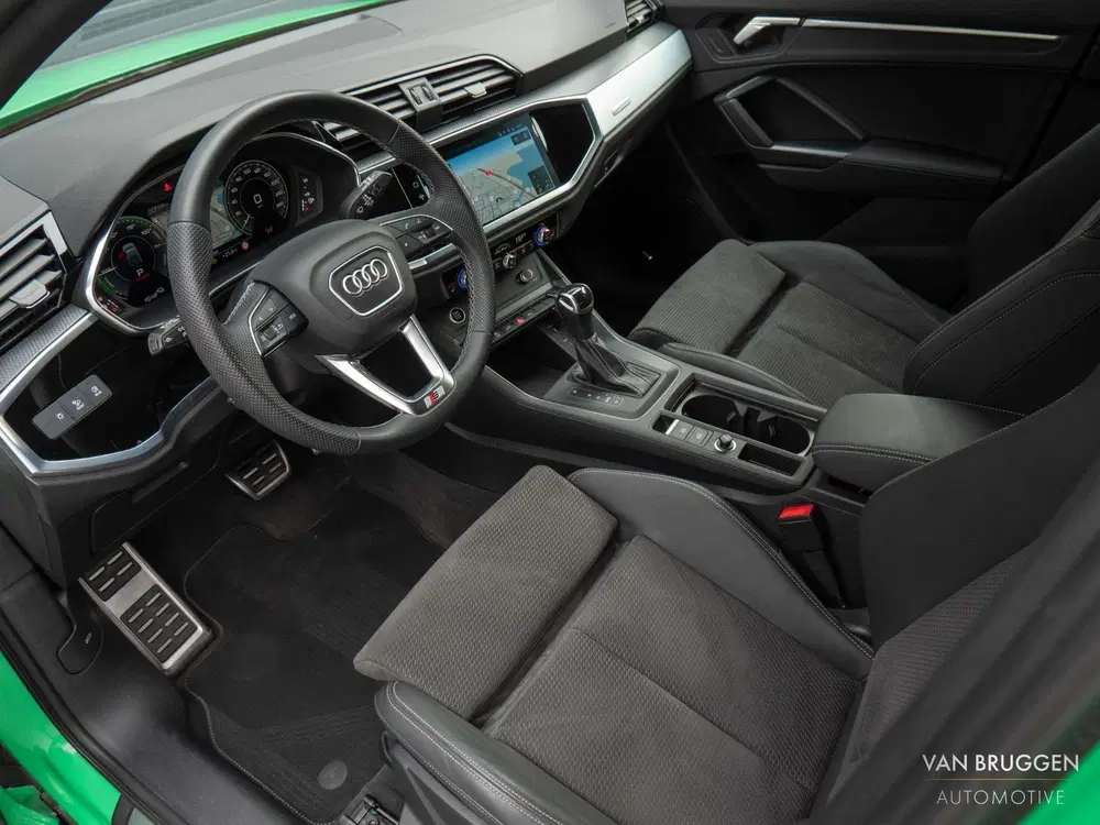 Audi Q3 45 TFSI e S-Line Exclusive SONOS Keyless S uit 2022, foto 14
