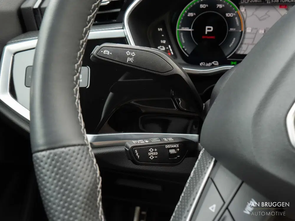 Audi Q3 45 TFSI e S-Line Exclusive SONOS Keyless S uit 2022, foto 8