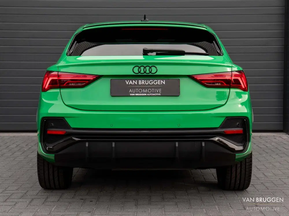 Audi Q3 45 TFSI e S-Line Exclusive SONOS Keyless S uit 2022, foto 9