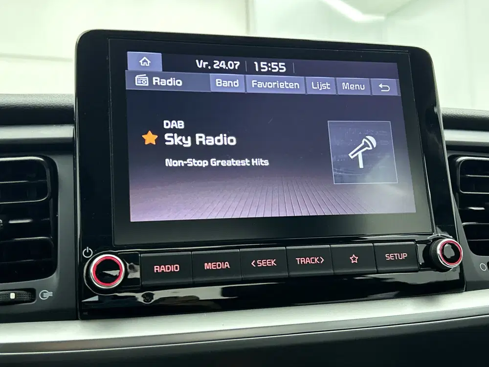 Kia Stonic 1.0 T-GDi MHEV DynamicLine Apple carplay uit 2022, foto 11