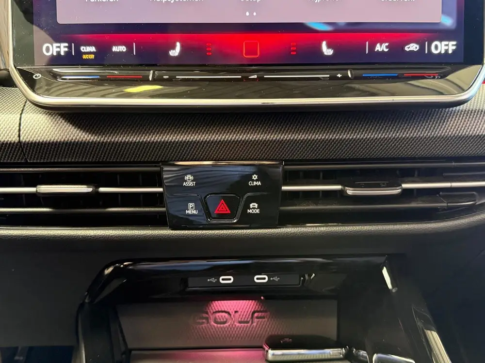 Volkswagen Golf 8.5 GTI 2.0 TSI 265PK, 1 Jaar Bovag Garantie uit 2024, foto 20