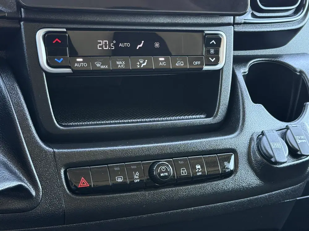Opel Movano 2.2D 120 PK uit 2024, foto 19