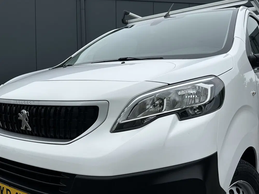 Peugeot Expert 2.0 BlueHDI 123 PK uit 2021, foto 14