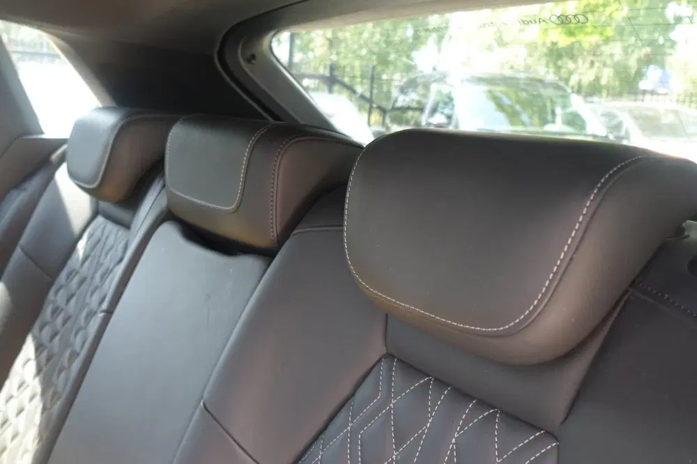 Audi S3 2.0 TFSI S3 quattro PANO KEYLESS MASSAGE uit 2020, foto 13