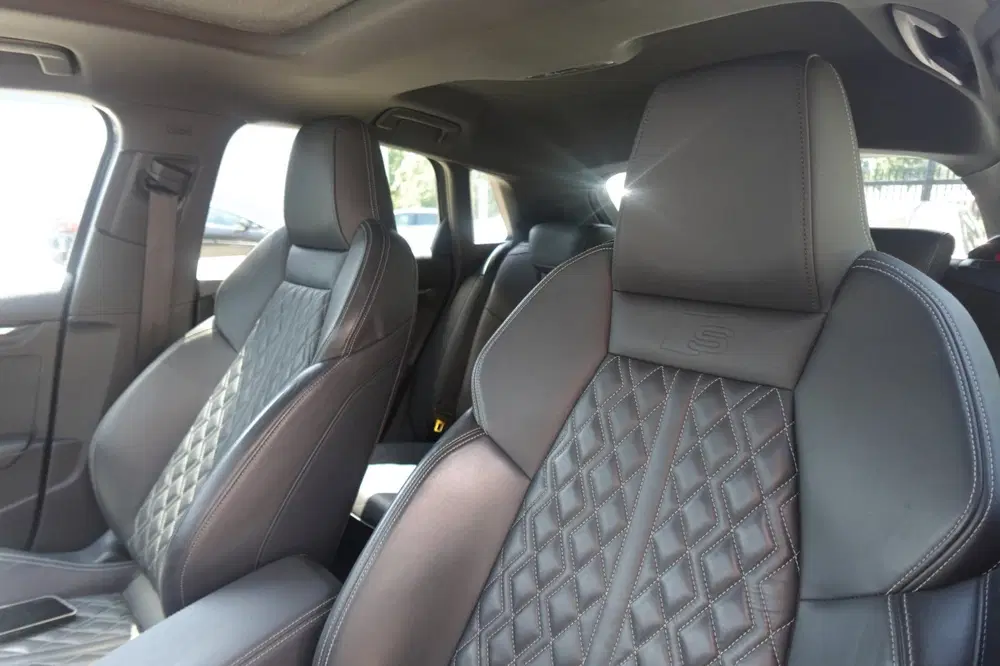 Audi S3 2.0 TFSI S3 quattro PANO KEYLESS MASSAGE uit 2020, foto 6