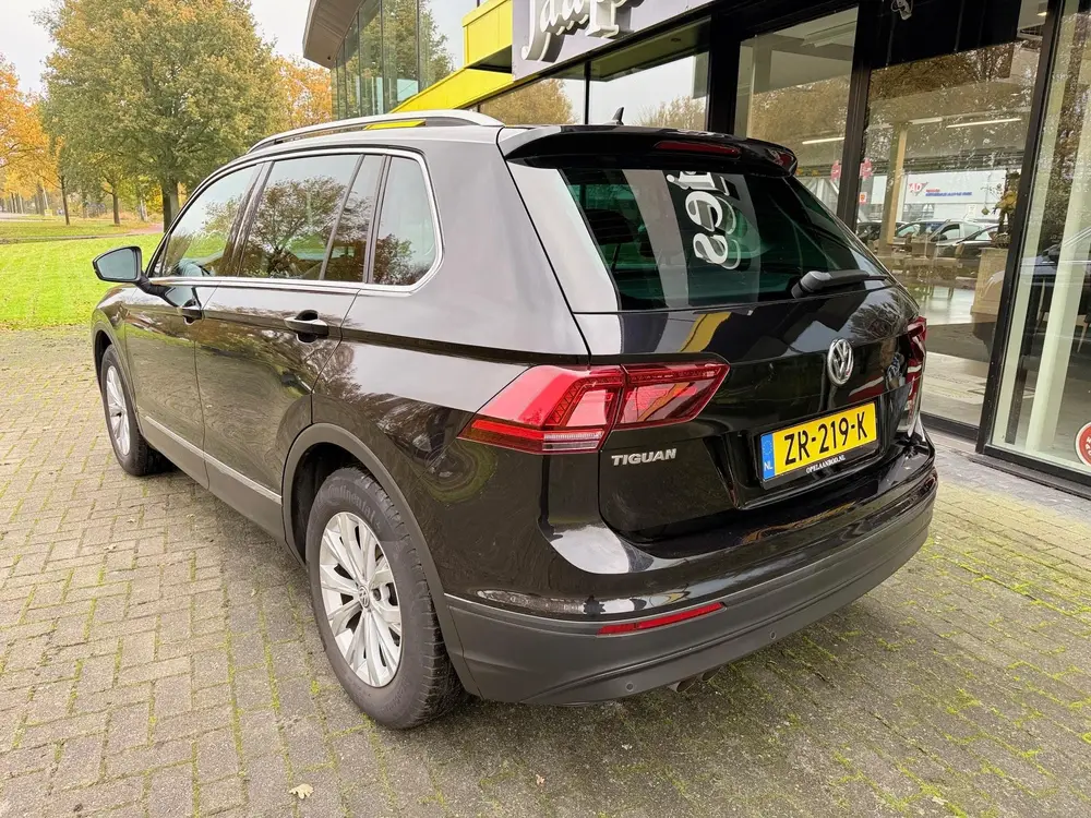 Volkswagen Tiguan 1.5 TSI Comfortline Business uit 2019, foto 3