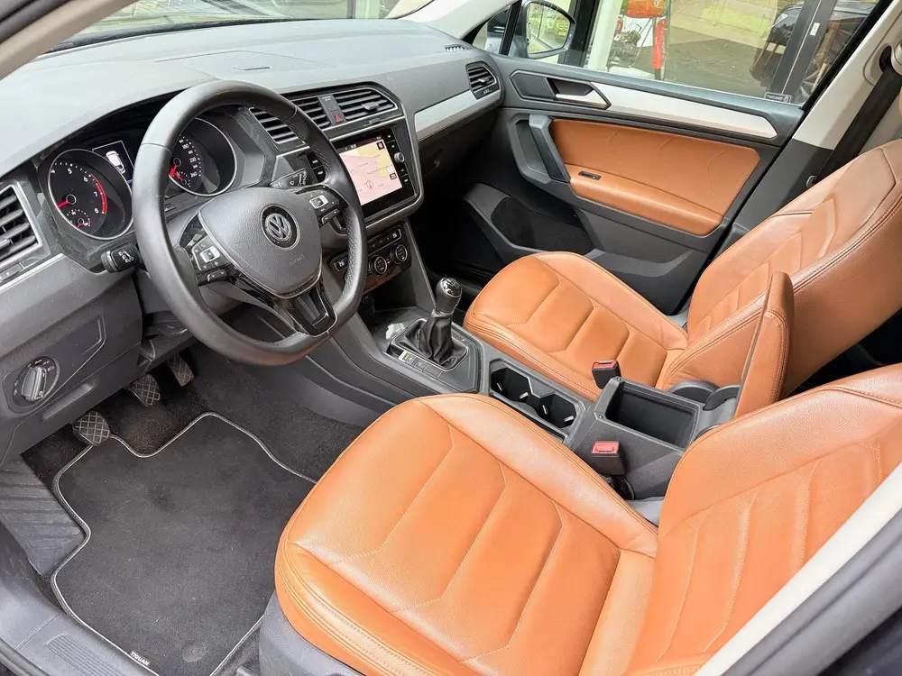 Volkswagen Tiguan 1.5 TSI Comfortline Business uit 2019, foto 4