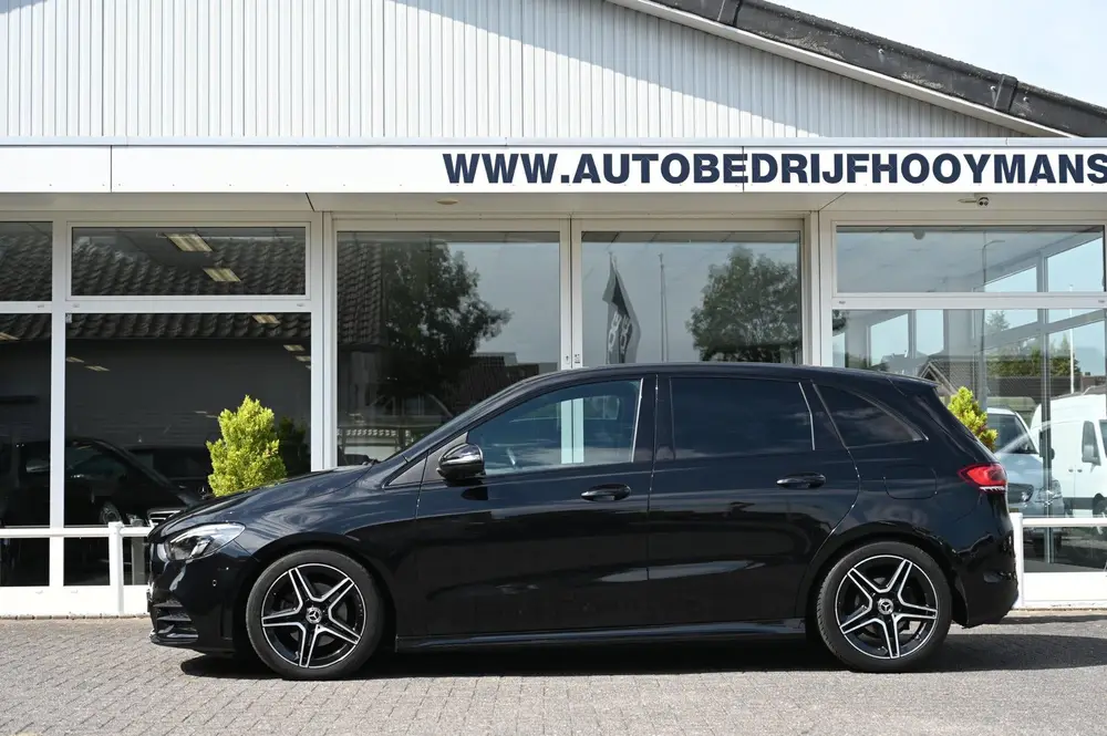 Mercedes-Benz B-Klasse 180 AMG NIGHT CARPLAY STOELVERWARMING uit 2019, foto 2