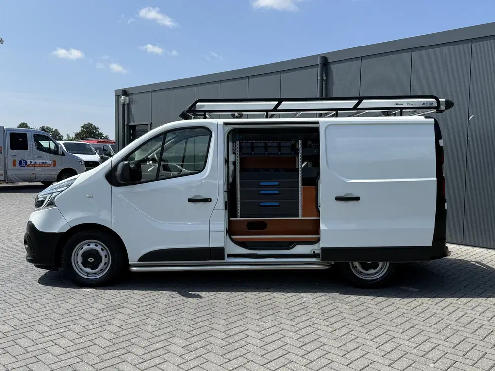 Renault Trafic 2.0 dCi 145 PK uit 2020, foto 3