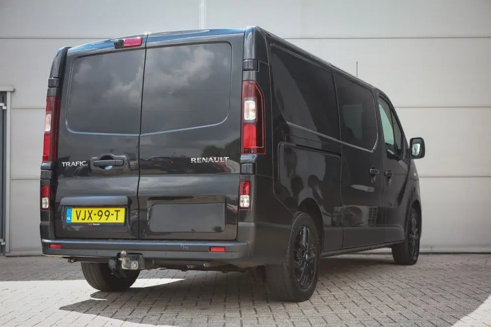 Renault Trafic 2.0 dCi T29 L2H1DCCo (bj 2021) uit 2021, foto 2